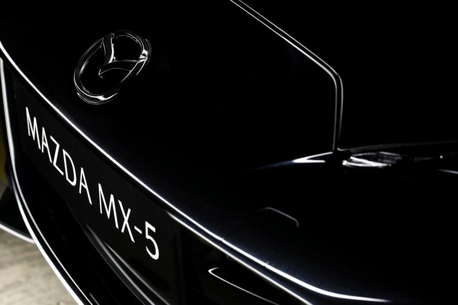 Детали экстерьера Mazda MX-5 Eunos Edition 2020 года  (FR) (фото 5 из 30)